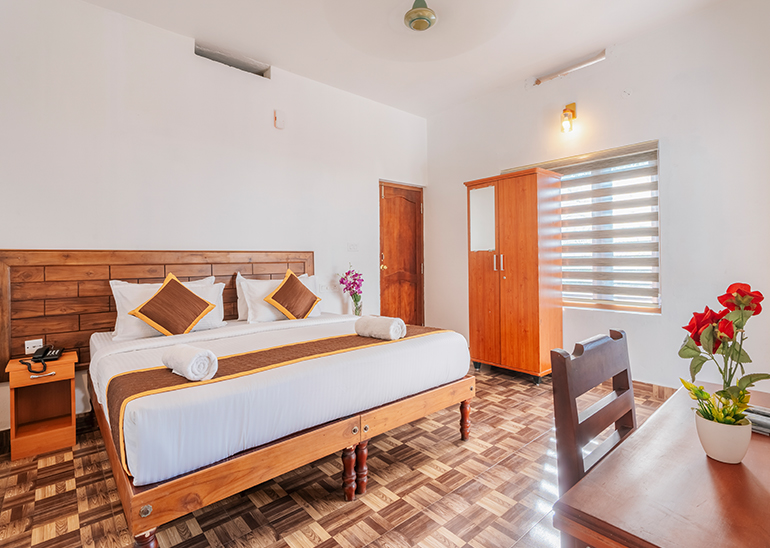 Budjet Stay in Munnar